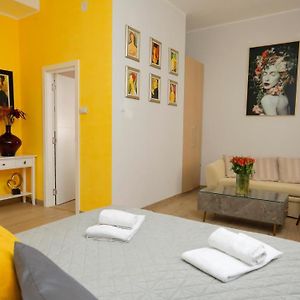 Deluxe Double Room Extra Bed